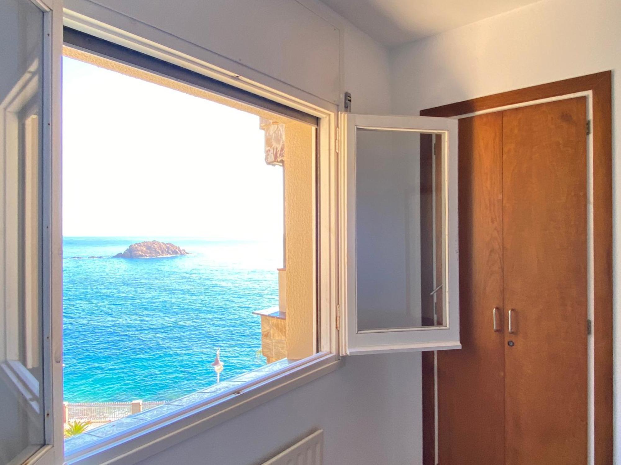 Magnificent Apartment At The Sea Front Of Tossa De Mar Dış mekan fotoğraf